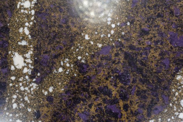 purple and gold marble countertop